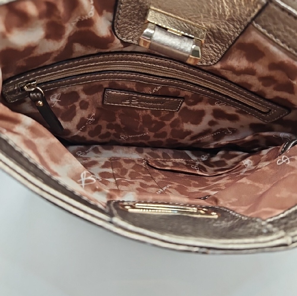 B Makowsky Metallic Taupe Leather Crossbody Strap Bag with Gold Hardware - Picture 8 of 10